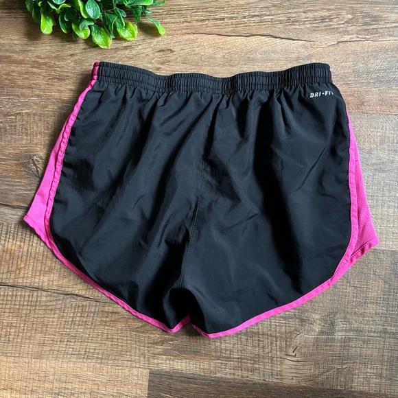 Nike Dri-Fit Tempo Running Shorts Size Small - Picture 3 of 3